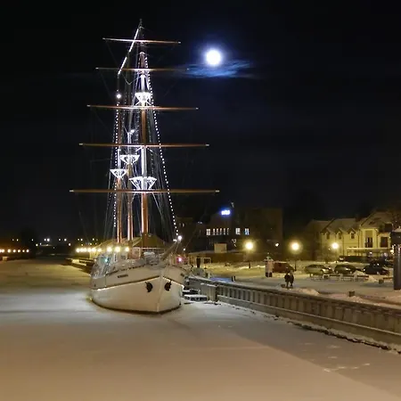 Aribe Klaipeda, Free Parking 3*