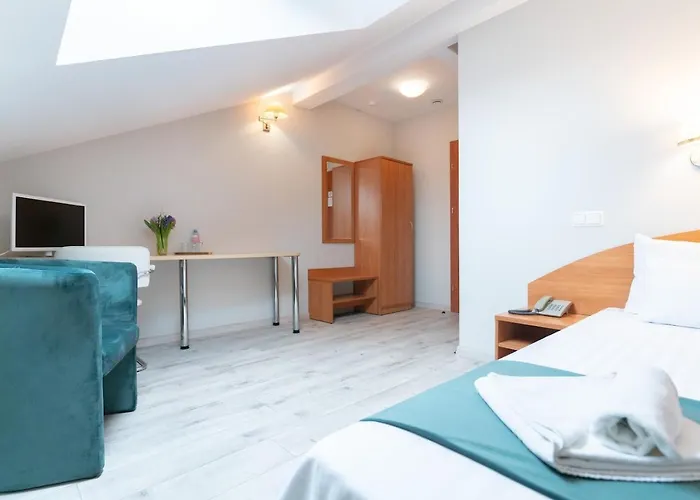 Aribe Klaipeda, Free Parking فندق كلابيدا