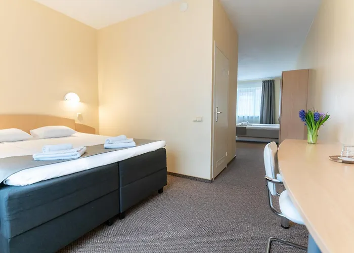 Aribe Klaipeda, Free Parking 3* كلابيدا